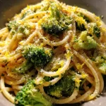 Broccoli Pasta met Parmezaan en Citroen