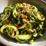Groene Courgette Pesto Bowl – Fris & Licht