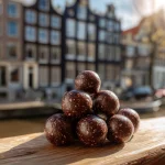 Gezonde Snoeperij: Dadelballetjes met Cacao en Noten (Binnen 5 Minuten Klaar!).