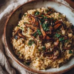 Italiaans Zonder Vlees: Risotto met Wilde Paddenstoelen en Truffelolie.