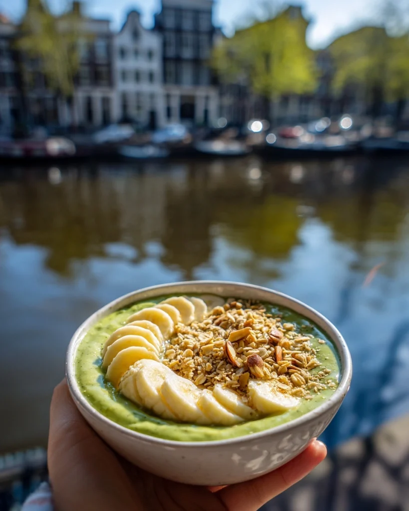 Snel en Voedzaam: Maak je Ideale Groene Smoothie Bowl!