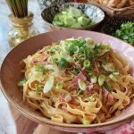 Chinese bami met prei en ham