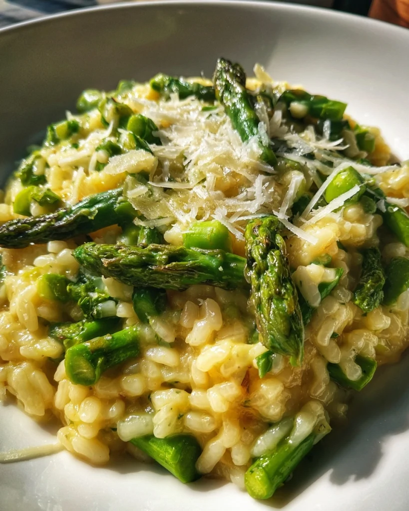 Risotto met groene asperges en Parmezaanse kaas